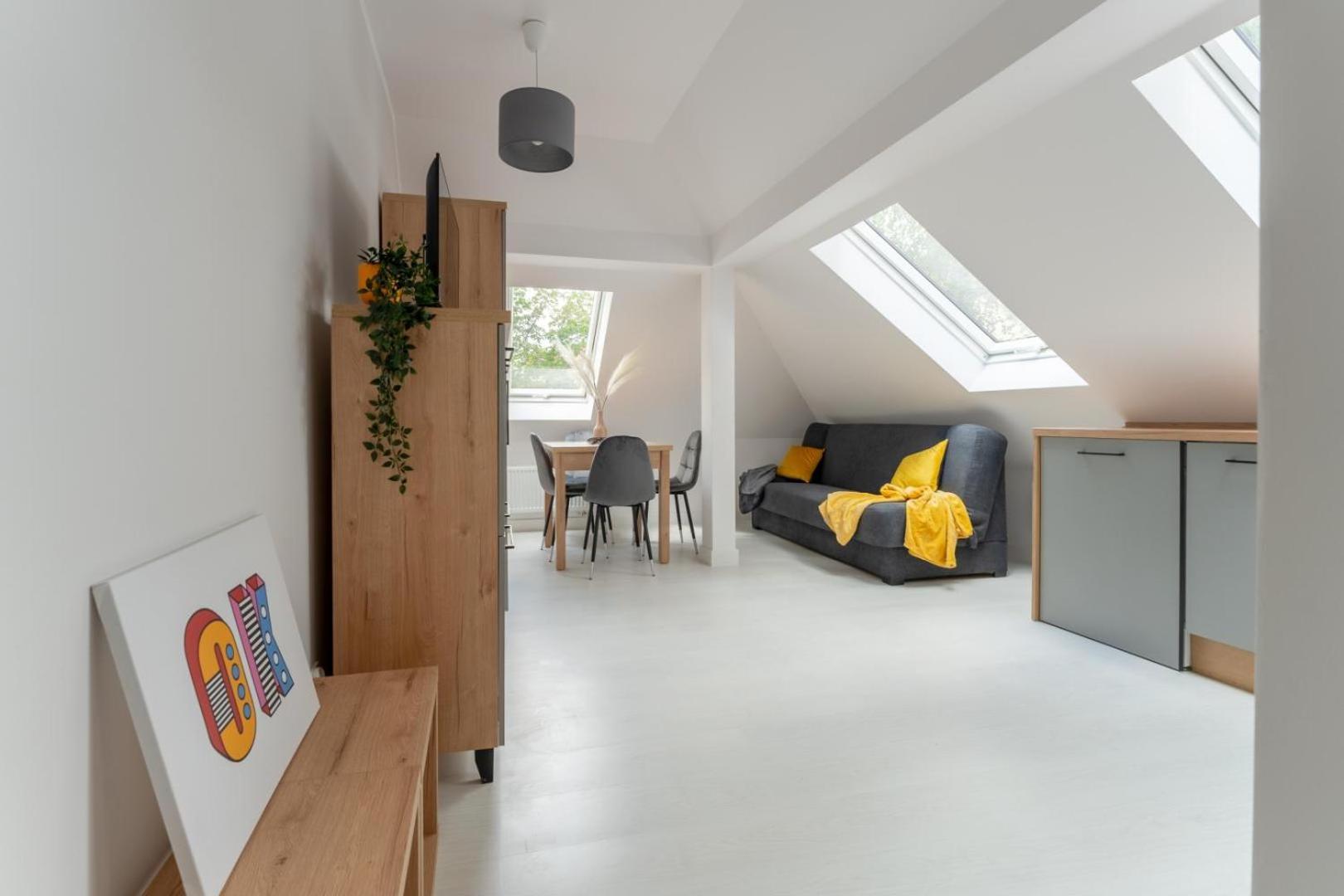 Apartamenty Ok'S - Blisko Centrum W Pelni Wyposazone - By Spaceapart Jelení Hora Exteriér fotografie